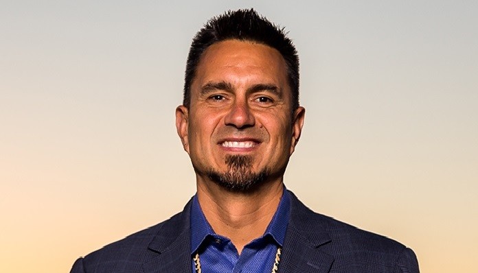 D.J. Vanas - Professional null Speaker
