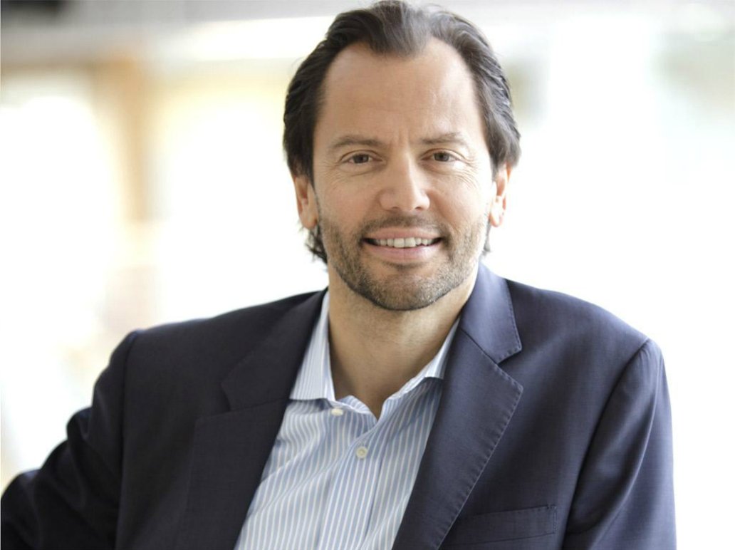 Luigi Zingales - Professional null Speaker