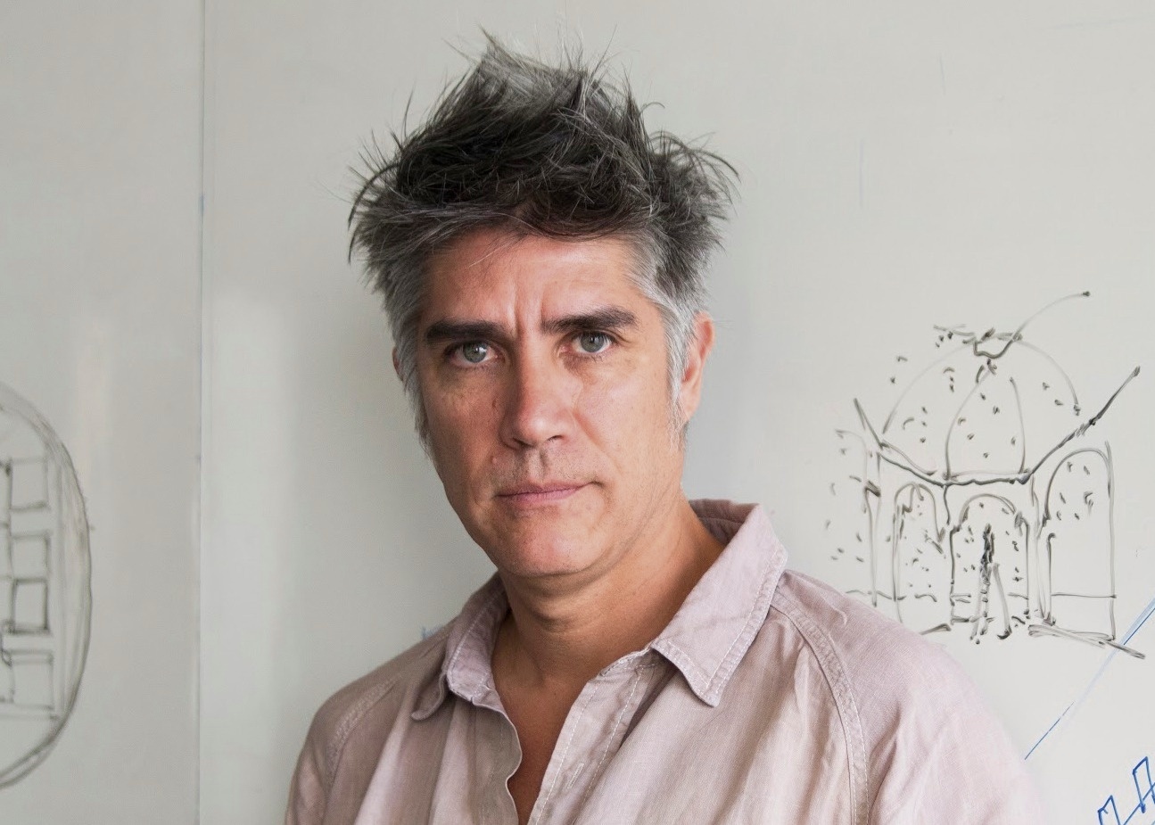 Alejandro Aravena - Professional Speakers Booking