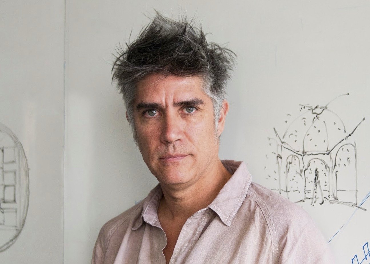 Alejandro Aravena - Professional Speakers Booking