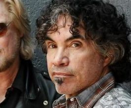 Hall and Oates - Professional null Speaker