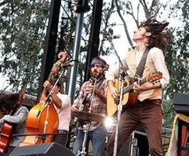 The Avett Brothers - Professional null Speaker