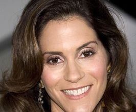Jami Gertz - Professional null Speaker