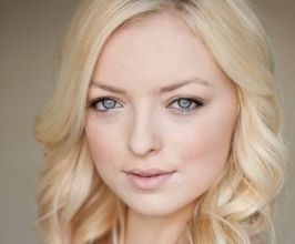Francesca Eastwood - Professional null Speaker