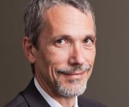 Ian Ayres - Professional null Speaker