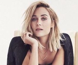 Lauren Conrad - Professional null Speaker
