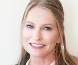 Lisa Niemi Swayze - Professional null Speaker