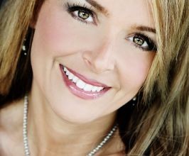 Dr. Gina Loudon - Professional null Speaker