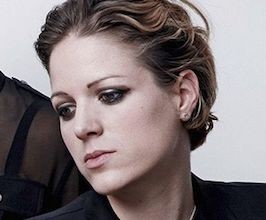 Savages - Professional null Speaker