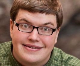 Erik Charles Nielsen - Professional null Speaker