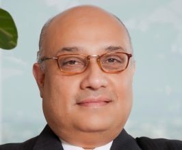 Noor Menai - Professional null Speaker