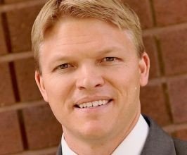 Thomas Blackwell - Professional Speakers Booking