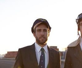 Flight Facilities - Professional null Speaker