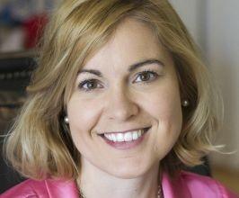 Dr. Andrea Bonior - Professional null Speaker