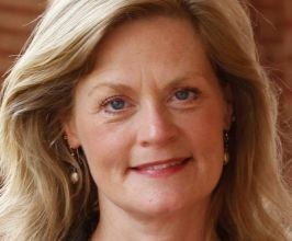 Lili Powell - Professional null Speaker