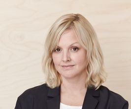 Karin Gustafsson - Professional null Speaker