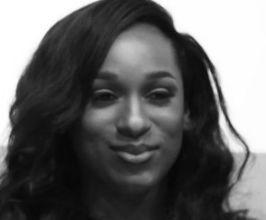 Elle Hearns - Professional null Speaker