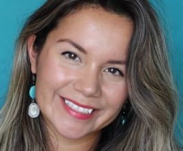 Gabrielle Scrimshaw - Professional null Speaker