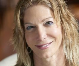 Kari Firestone - Professional null Speaker