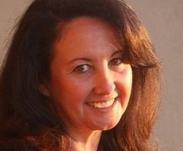 Yvonne Pendleton - Professional Speakers Booking