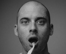 Peter Shukoff - Professional null Speaker