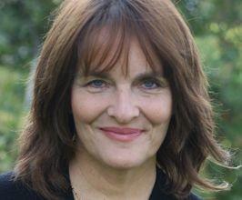 Elizabeth Herron - Professional null Speaker