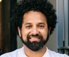 Ravi Kapur - Professional null Speaker