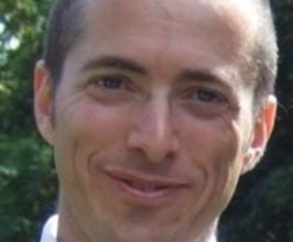 Limor Schweitzer - Professional null Speaker