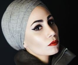 Tahereh Mafi - Professional null Speaker