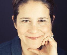 Stephanie Alvarez Ewens - Professional null Speaker