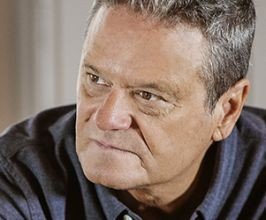 Fernando Vega Olmos - Professional null Speaker