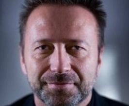 Thomas Zoega Ramsoy - Professional null Speaker