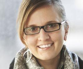 Ilona Dougherty - Professional null Speaker