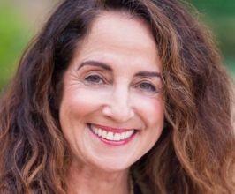 Diana Raab MFA PhD - Professional null Speaker