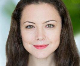 Julia Dhar - Professional null Speaker