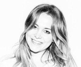 Poppy Jamie - Professional null Speaker