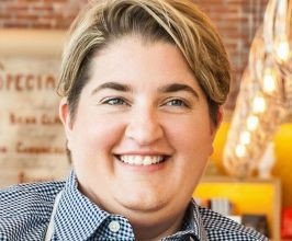 Kelly Fields - Professional null Speaker