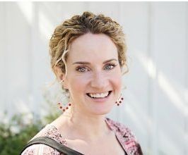 Lisa Leonard - Professional null Speaker