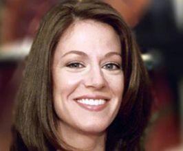 Jennifer Chiaverini - Professional null Speaker