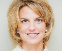 Sarah Kate Ellis - Professional null Speaker