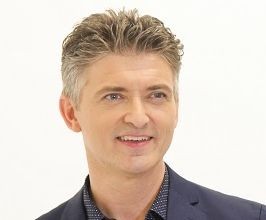 John Rayner - Professional null Speaker