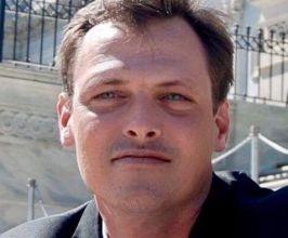 Jonathan Godfrey - Professional null Speaker