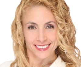 Robin Farmanfarmaian - Professional null Speaker