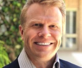 Dr. Tait Shanafelt - Professional Speakers Booking