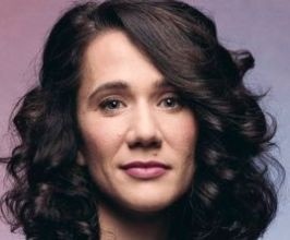 Lucy Marcil - Professional null Speaker