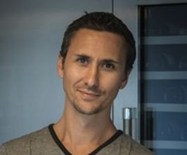 Xander Oxman - Professional null Speaker