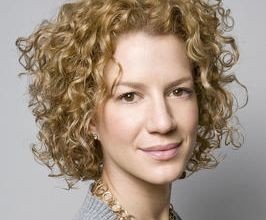 Nicole Facciuto - Professional Speakers Booking