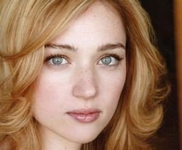 Kristen Connolly - Professional null Speaker