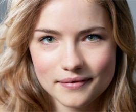 Willa Fitzgerald - Professional null Speaker