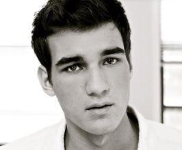 Taylor Berrett - Professional null Speaker